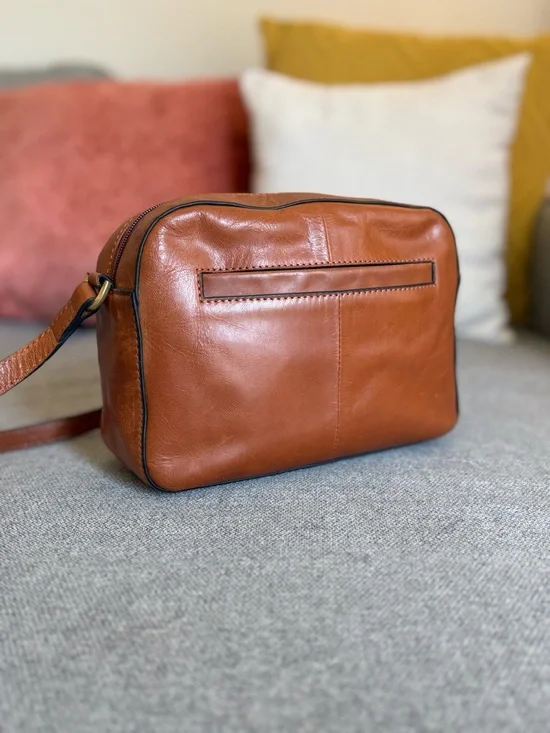 Lodis Cognac Brown Leather Crossbody Bag Adjustable Strap Vintage Texas Purse - Picture 3 of 16